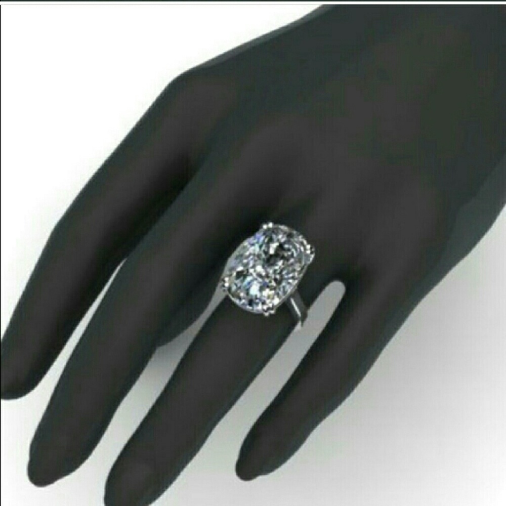 Beautiful New White Sapphire 925 Sterling Ring - Picture 3 of 8